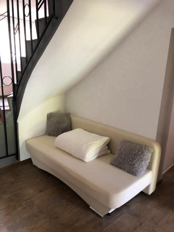 Ferienwohnung In Dahn Esterno foto